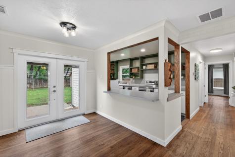 1805 Jackson Drive Arlington TX 76013