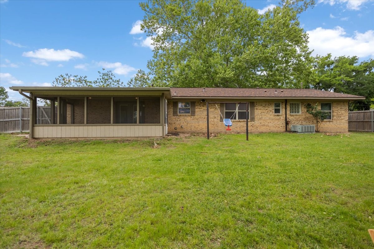 701 Georgia Street Lindale TX 75771
