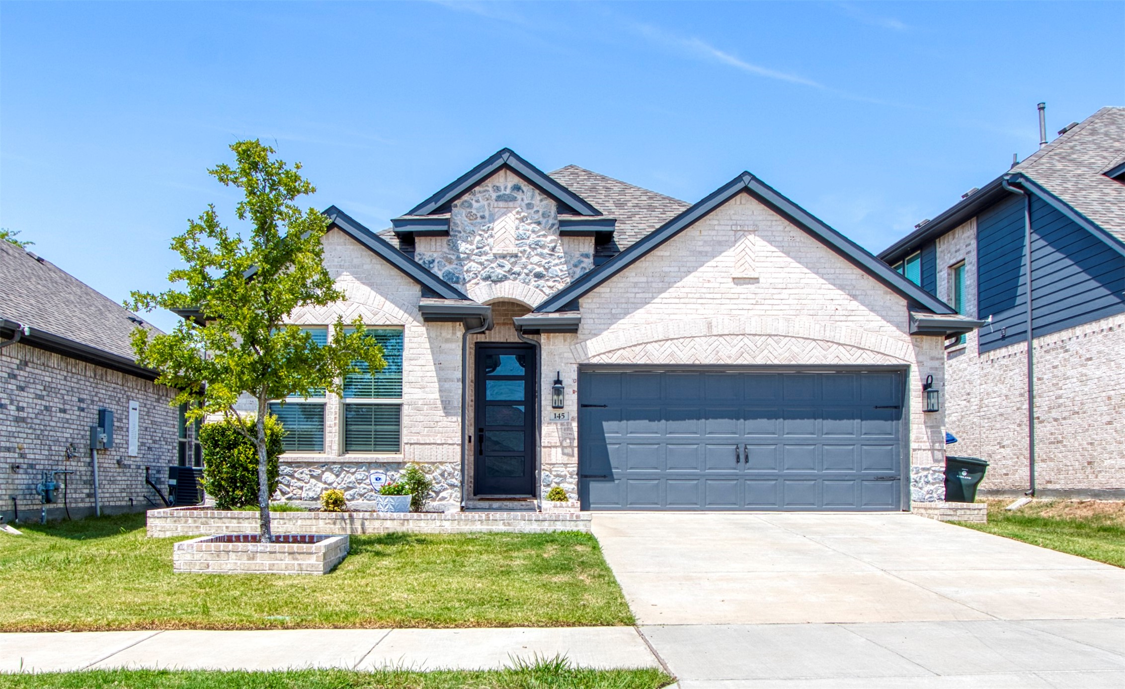 145 Thackery Road Garland TX 75043