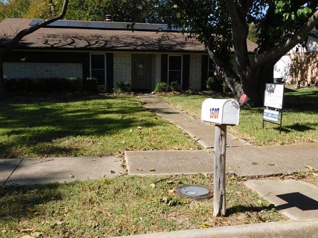 1507 Creekwood Lane Mesquite TX 75149