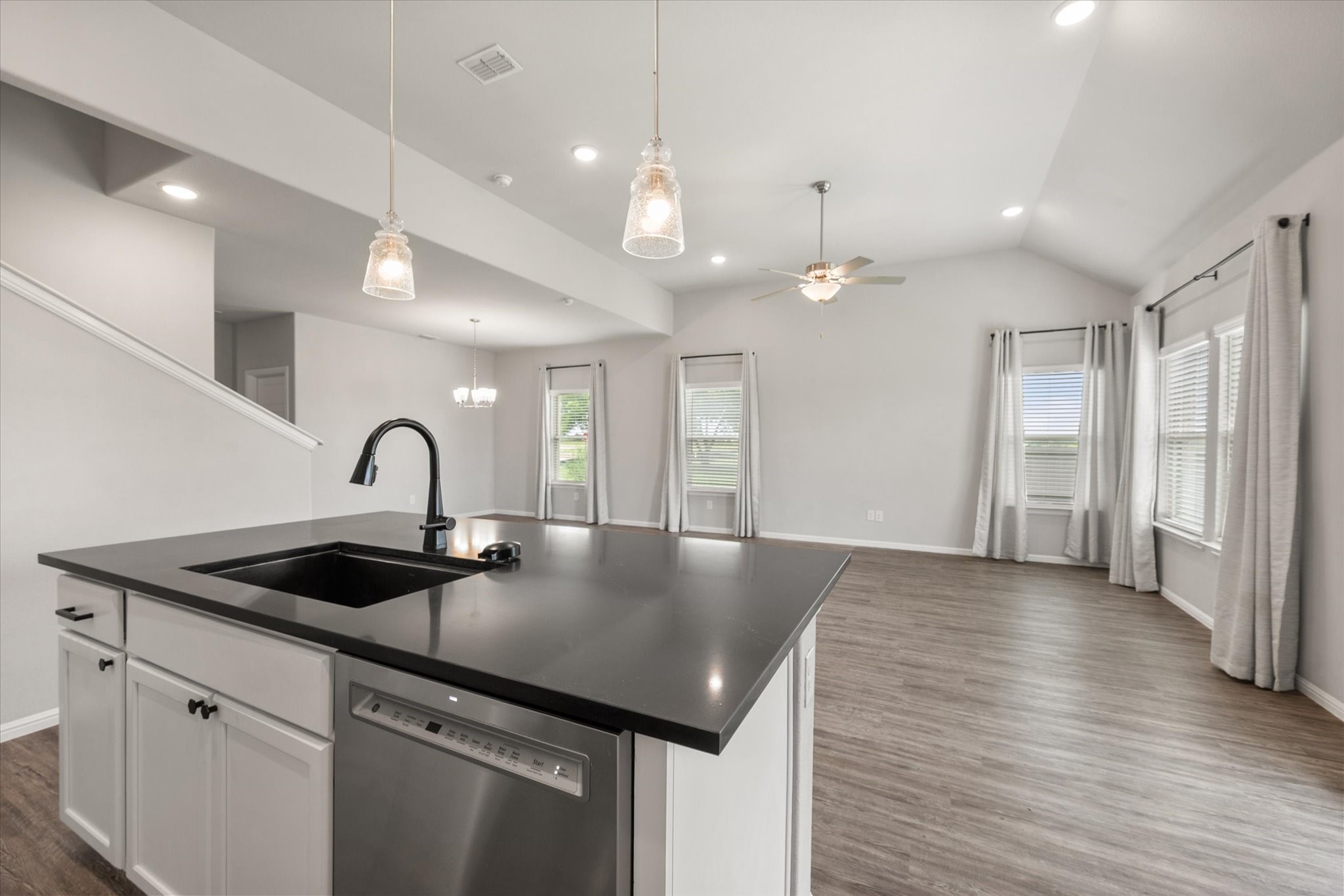 6910 Prairieside Trail Venus TX 76084