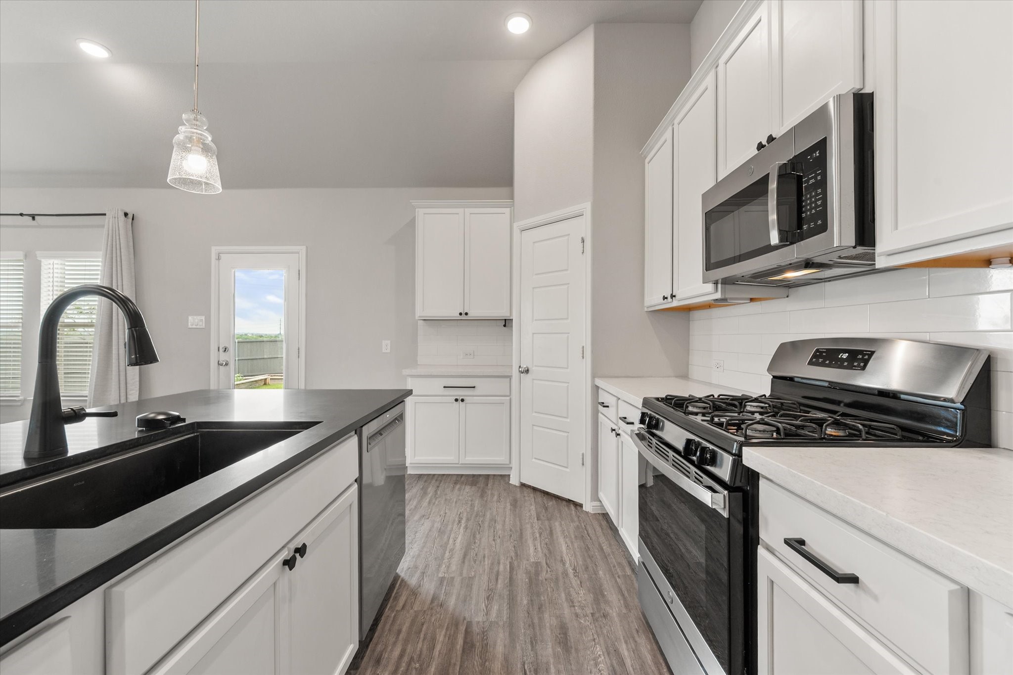 6910 Prairieside Trail Venus TX 76084