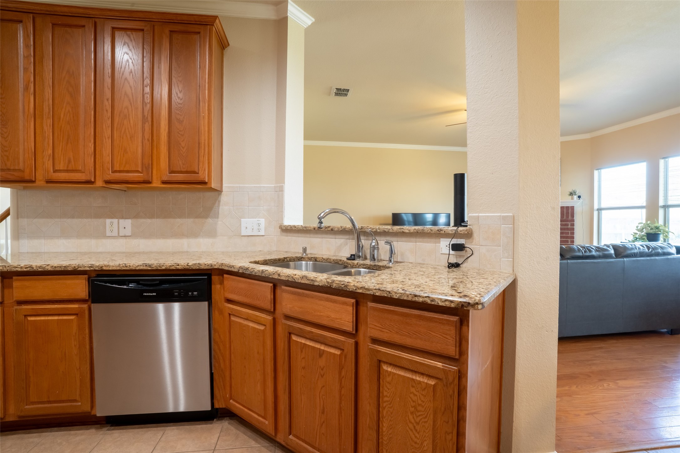 8805 Whirlwind Trail Aubrey TX 76227