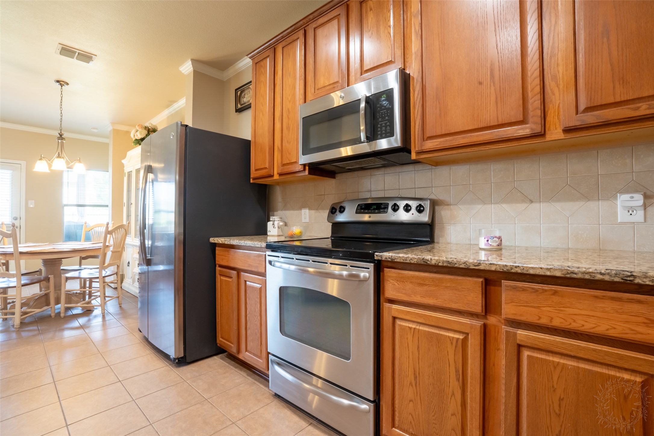 8805 Whirlwind Trail Aubrey TX 76227