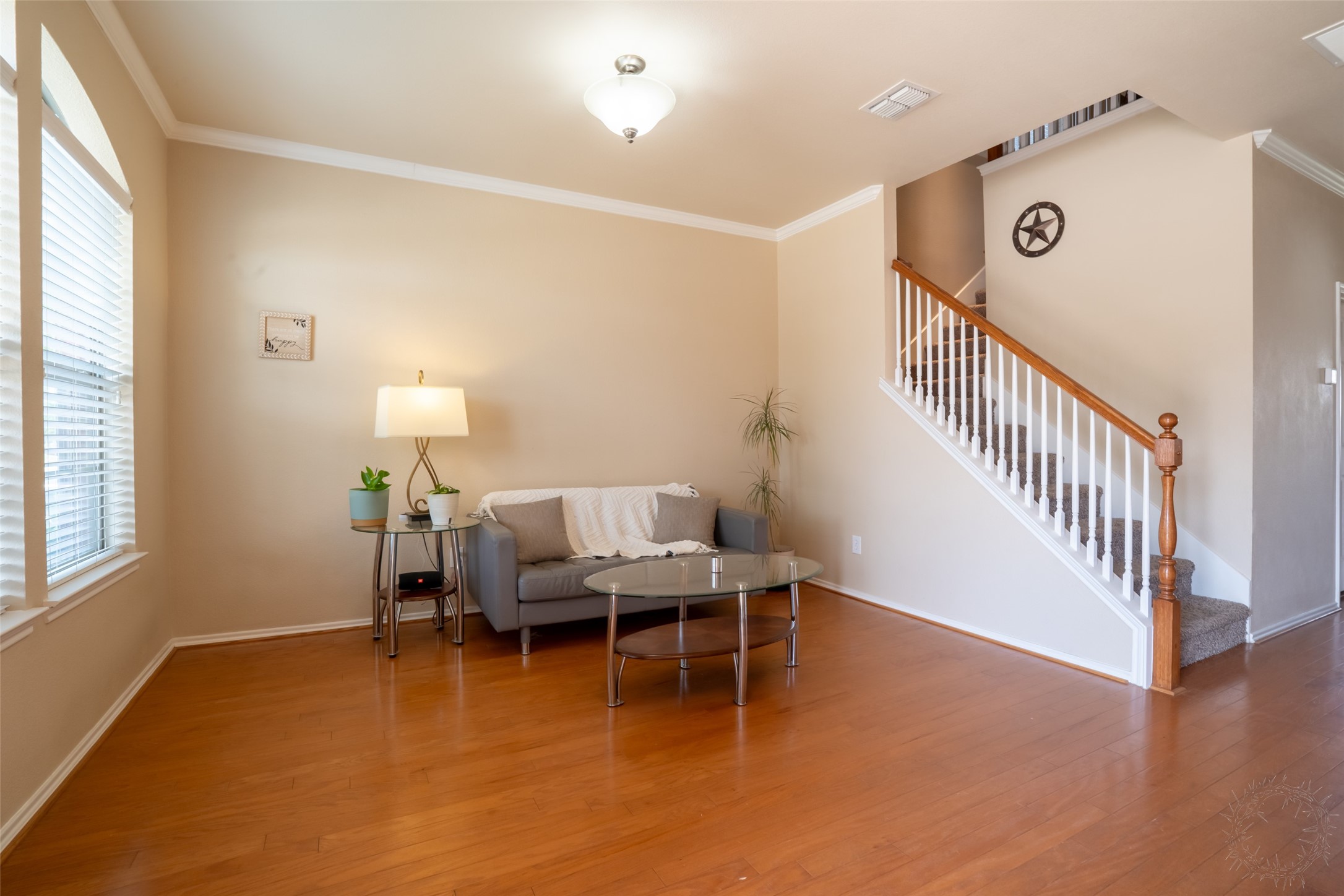 8805 Whirlwind Trail Aubrey TX 76227