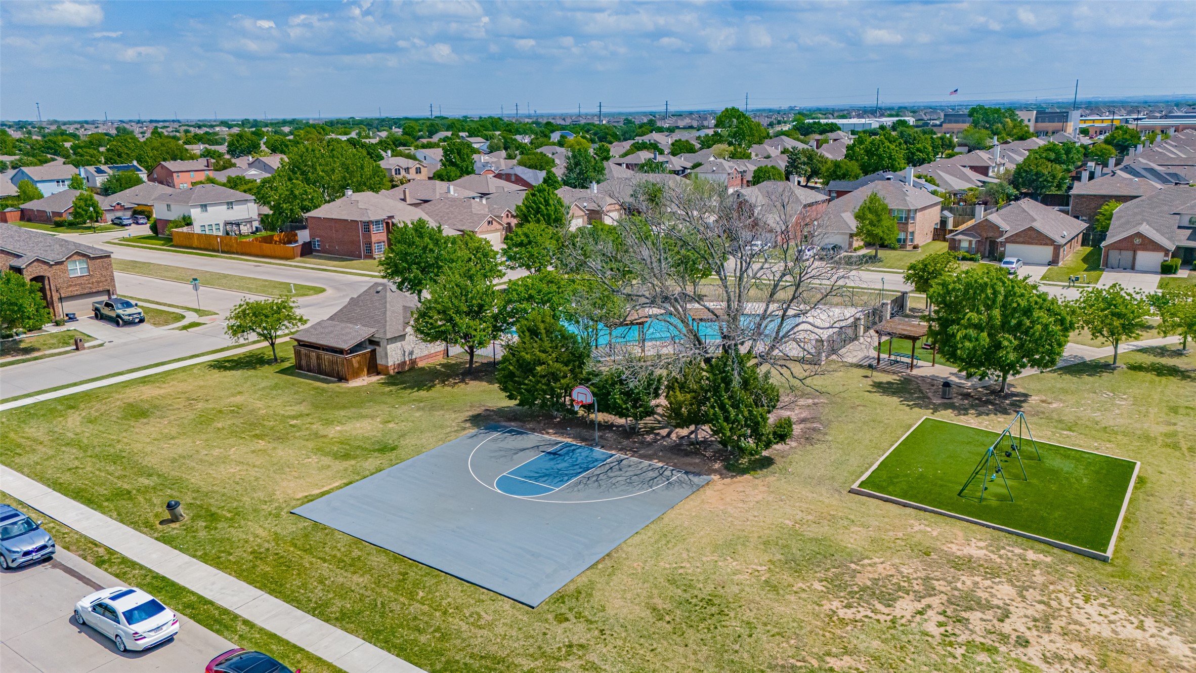 8805 Whirlwind Trail Aubrey TX 76227