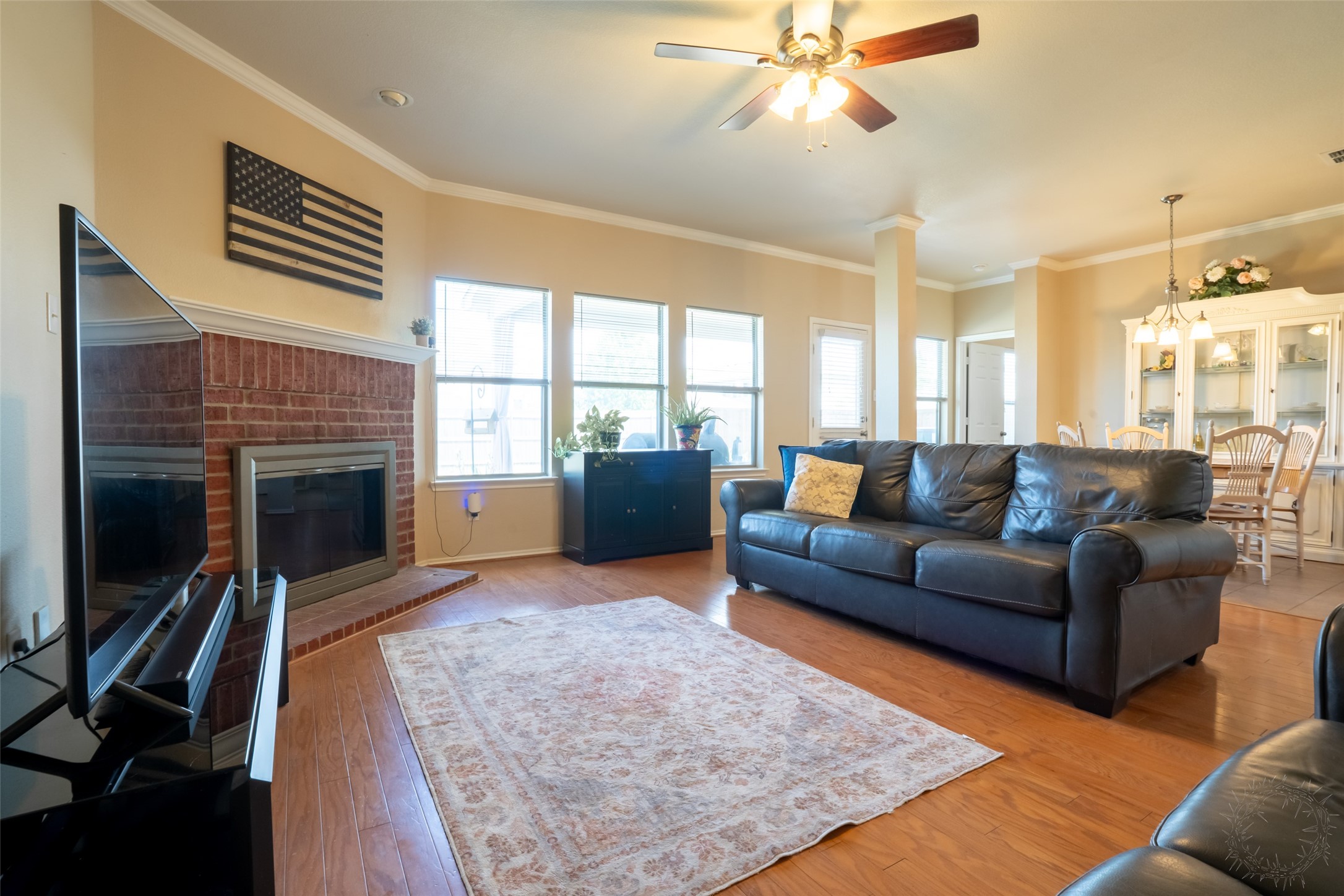 8805 Whirlwind Trail Aubrey TX 76227