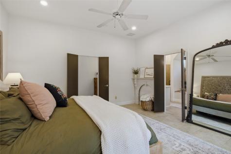 1833 Southpark Drive Arlington TX 76013
