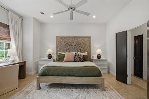 1833 Southpark Drive Arlington TX 76013