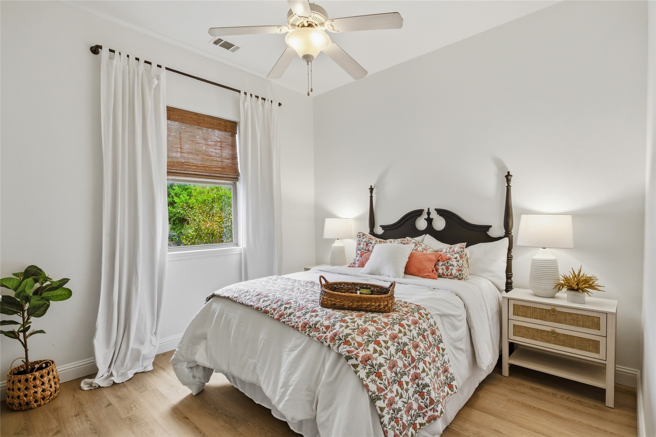 1833 Southpark Drive Arlington TX 76013