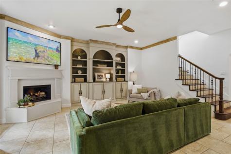 1833 Southpark Drive Arlington TX 76013