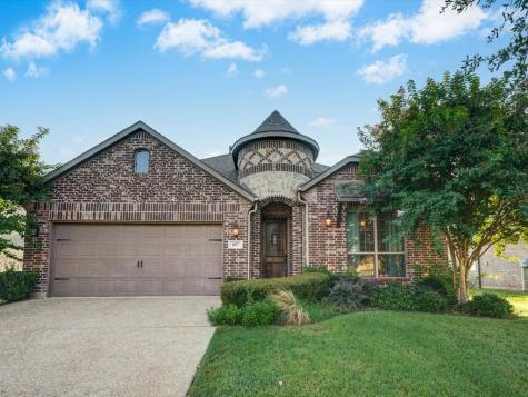 4017 Roxbury Street Denton TX 76210