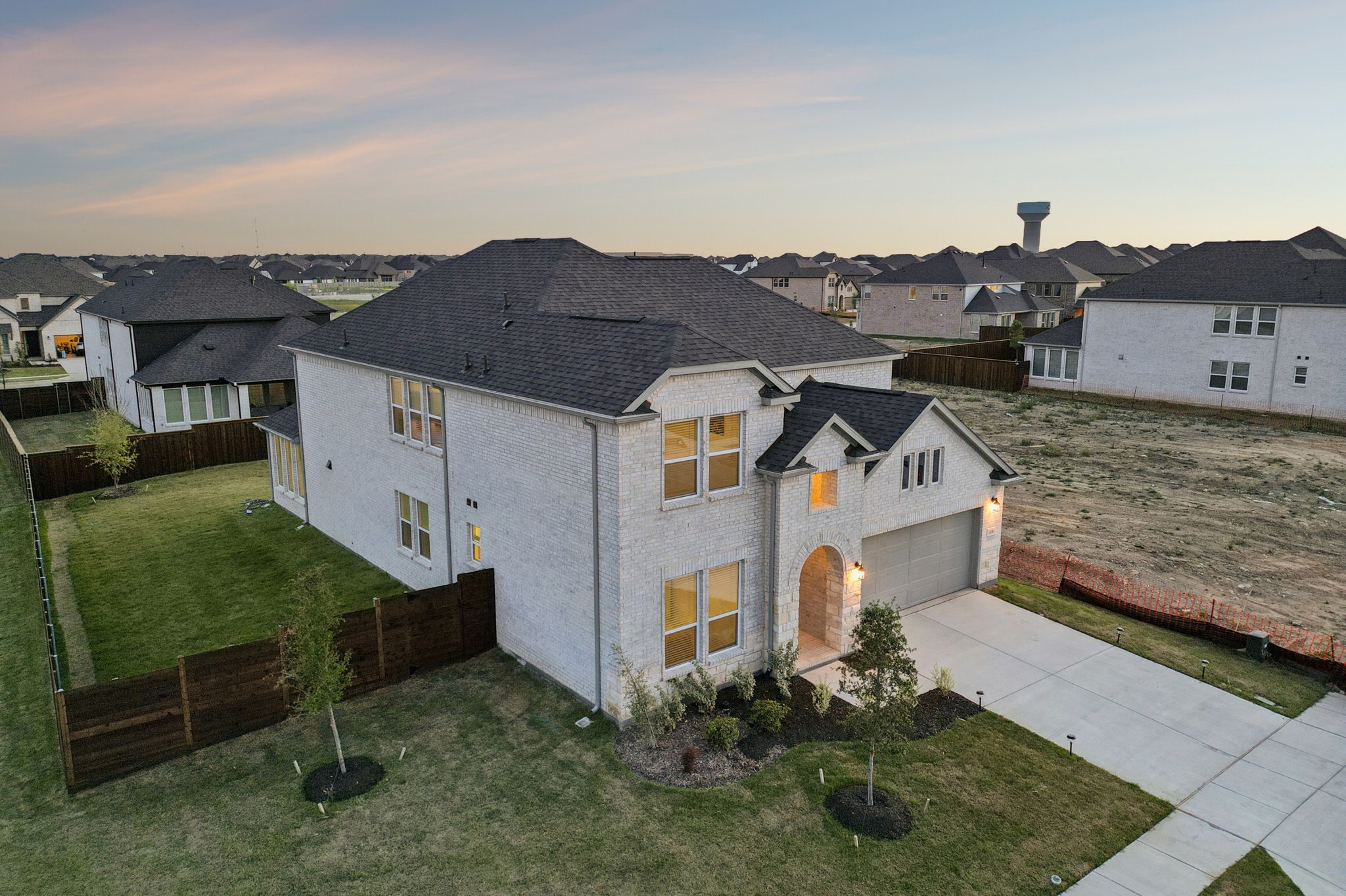 1401 Chestnut Garden Northlake TX 76226