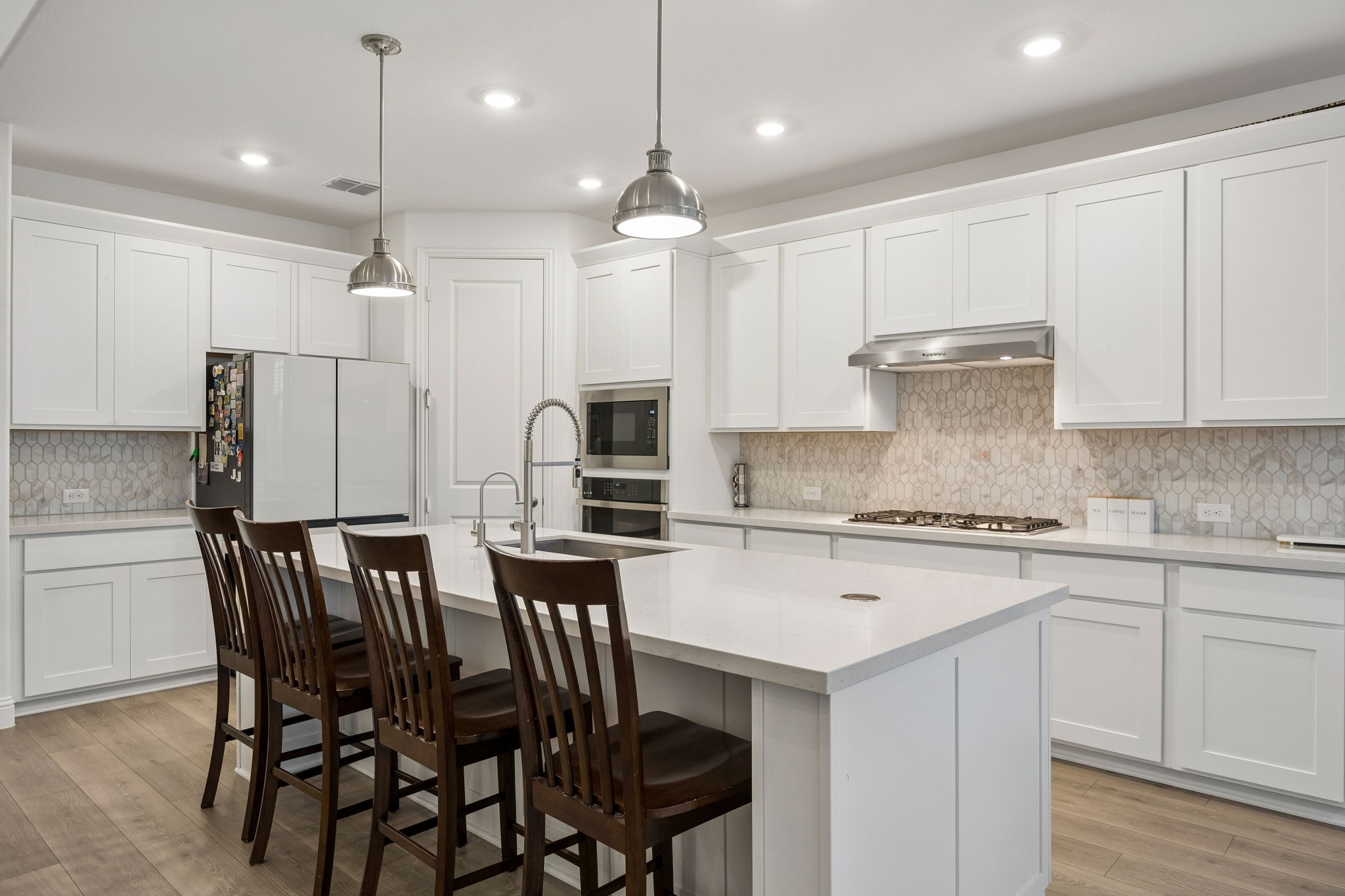 1401 Chestnut Garden Northlake TX 76226