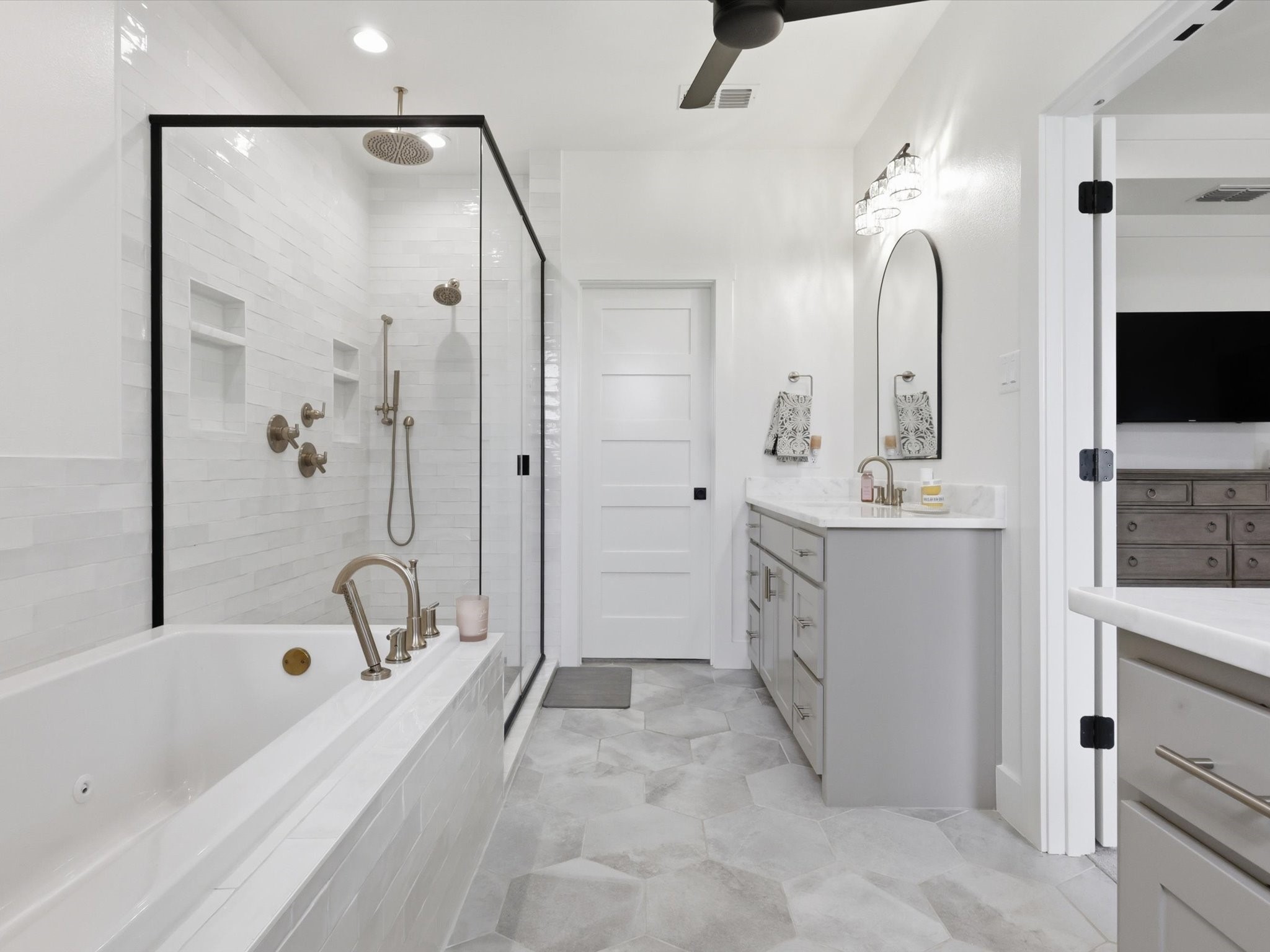 790 Sharla Smelley Weatherford TX 76088