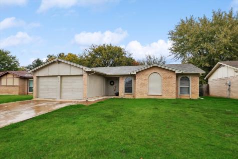 237 Volunteer Drive Arlington TX 76014