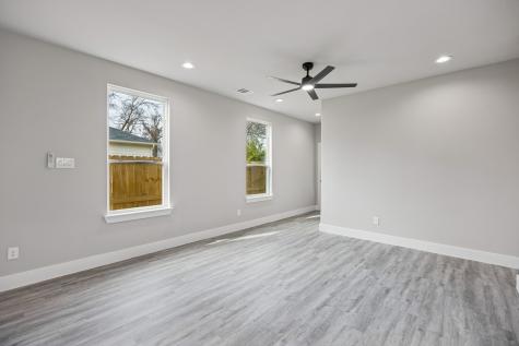 3703 York Street Dallas TX 75210