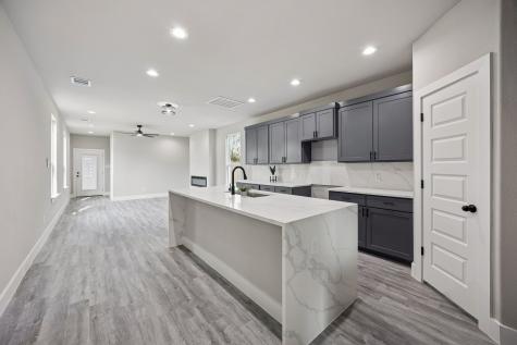 3703 York Street Dallas TX 75210