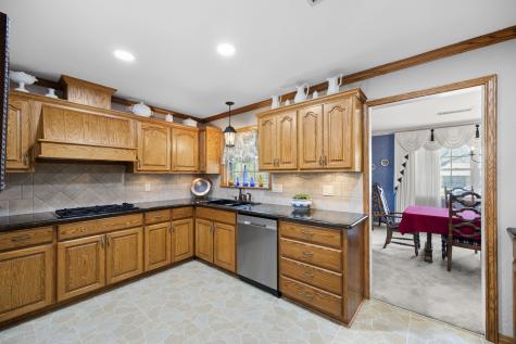 2010 N Beal Street Belton TX 76513