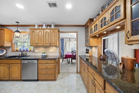 2010 N Beal Street Belton TX 76513