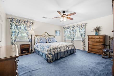 2010 N Beal Street Belton TX 76513