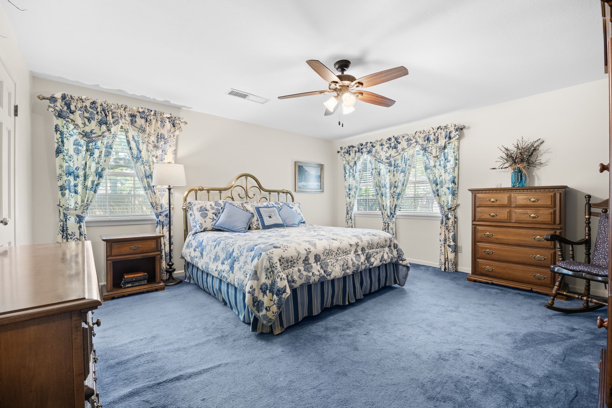2010 N Beal Street Belton TX 76513