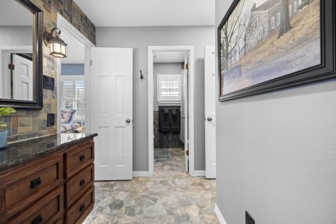 2010 N Beal Street Belton TX 76513