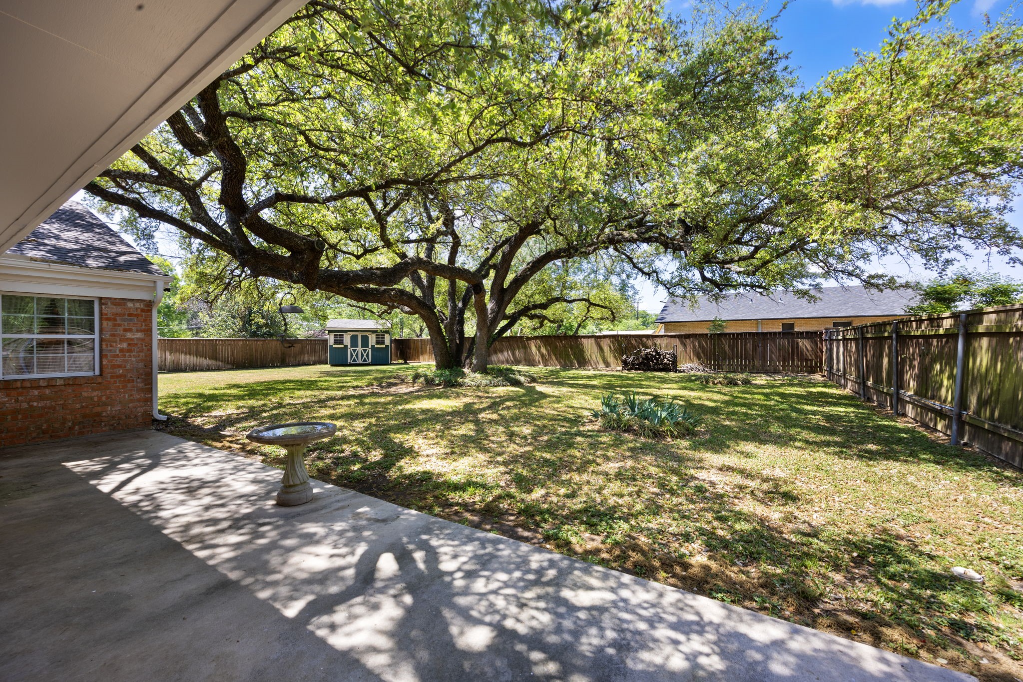 2010 N Beal Street Belton TX 76513