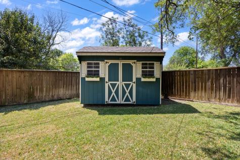 2010 N Beal Street Belton TX 76513