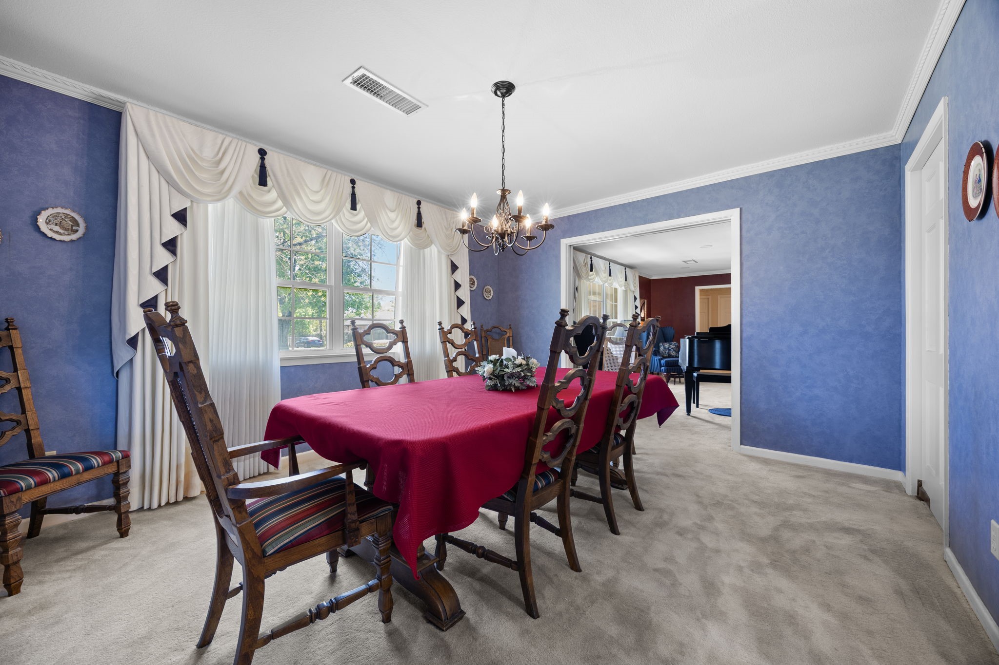 2010 N Beal Street Belton TX 76513
