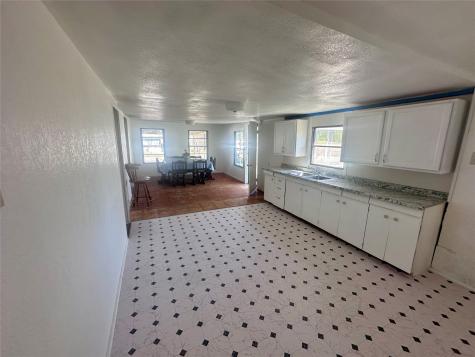 302 W Ripley Street Coleman TX 76834