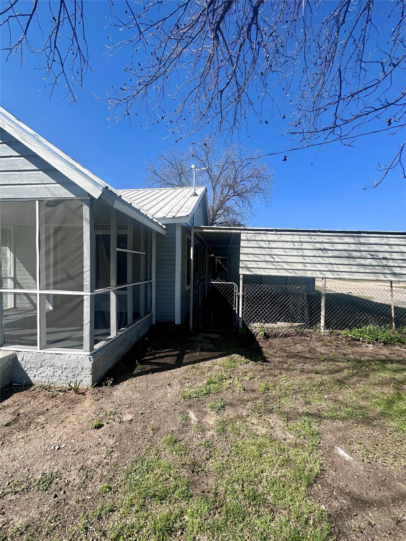 302 W Ripley Street Coleman TX 76834