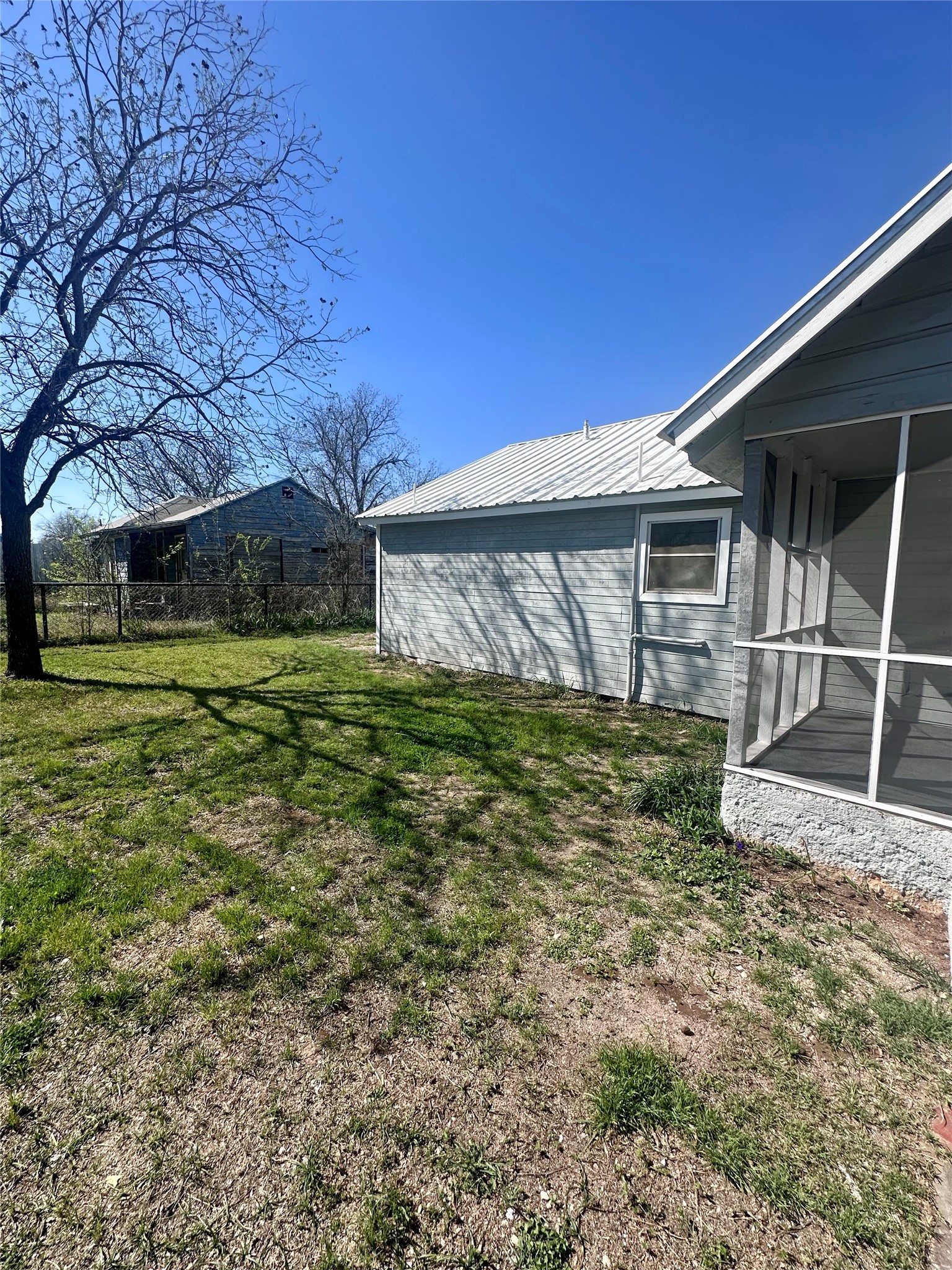 302 W Ripley Street Coleman TX 76834