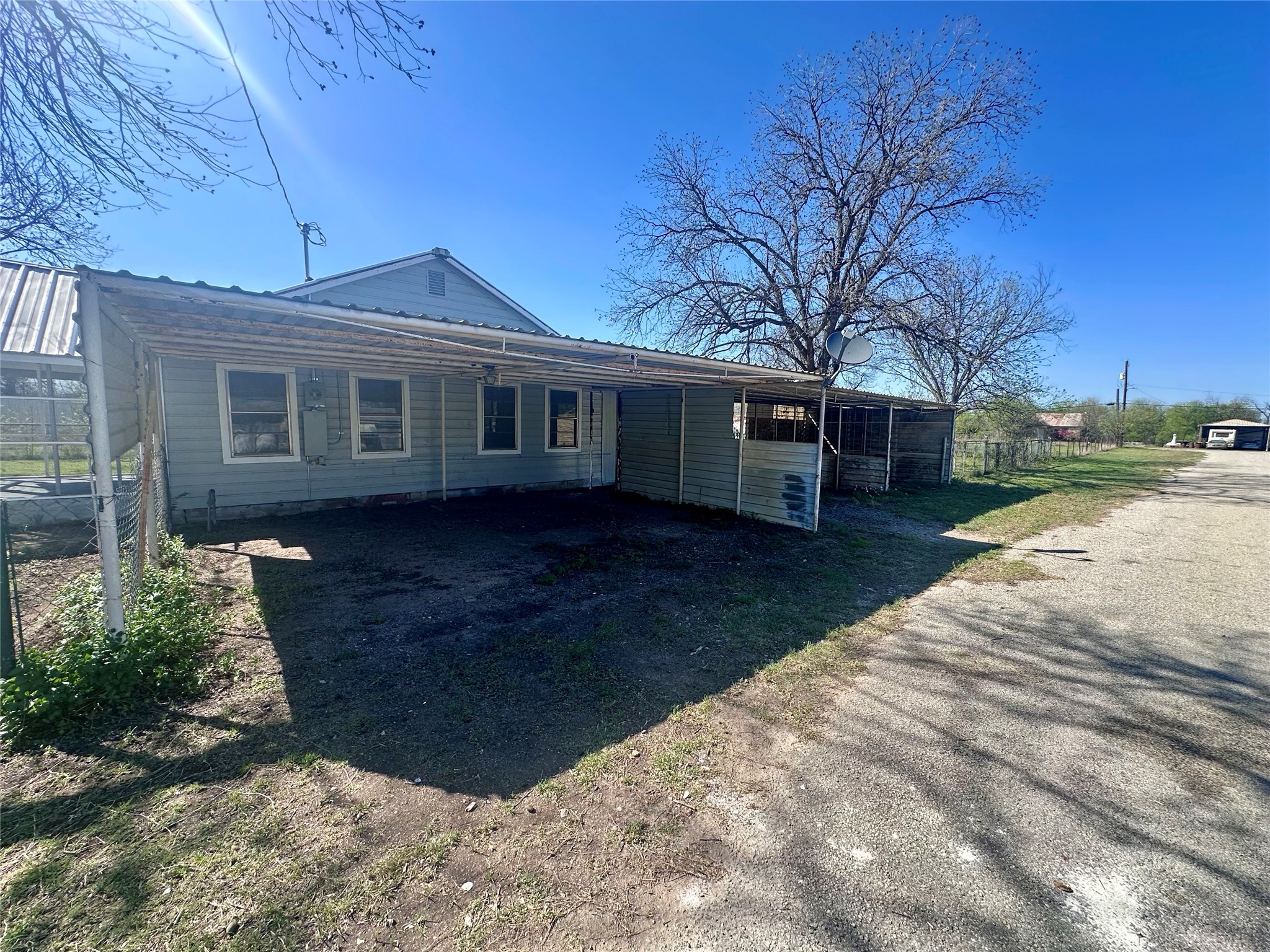 302 W Ripley Street Coleman TX 76834