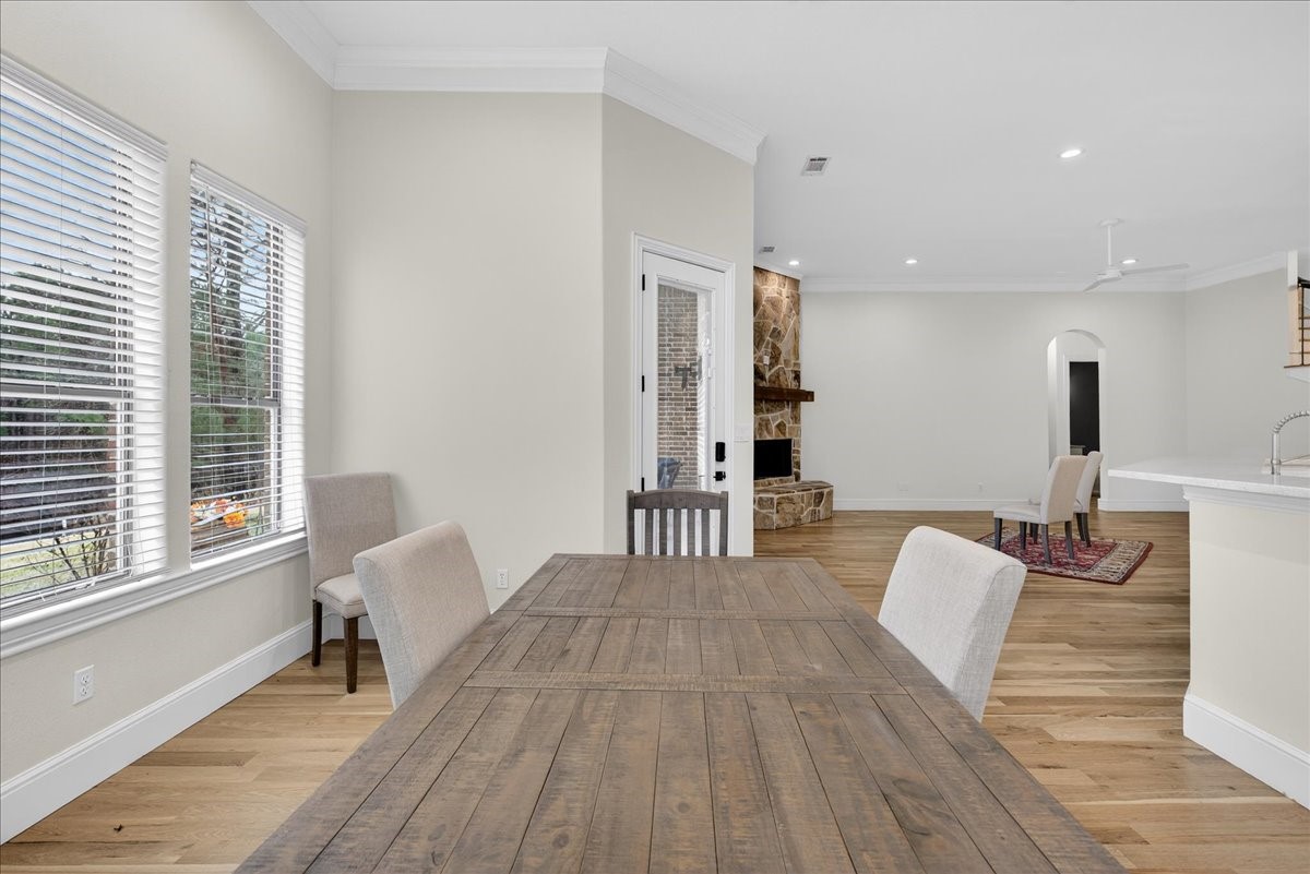 5182 Bayshore Drive Athens TX 75752