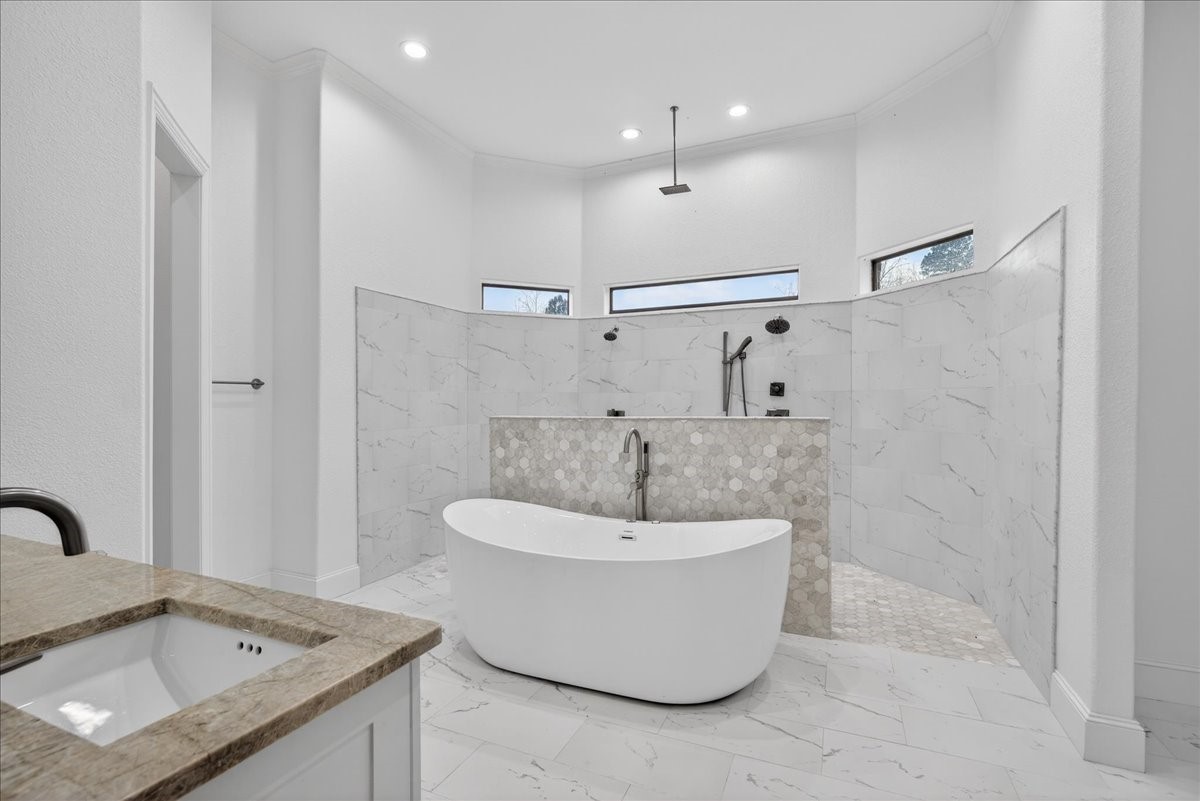 5182 Bayshore Drive Athens TX 75752