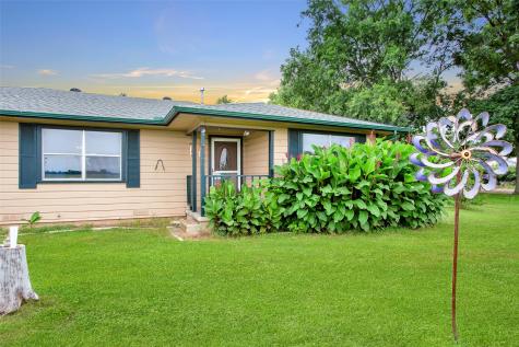 128 N Main Street Sadler TX 76264