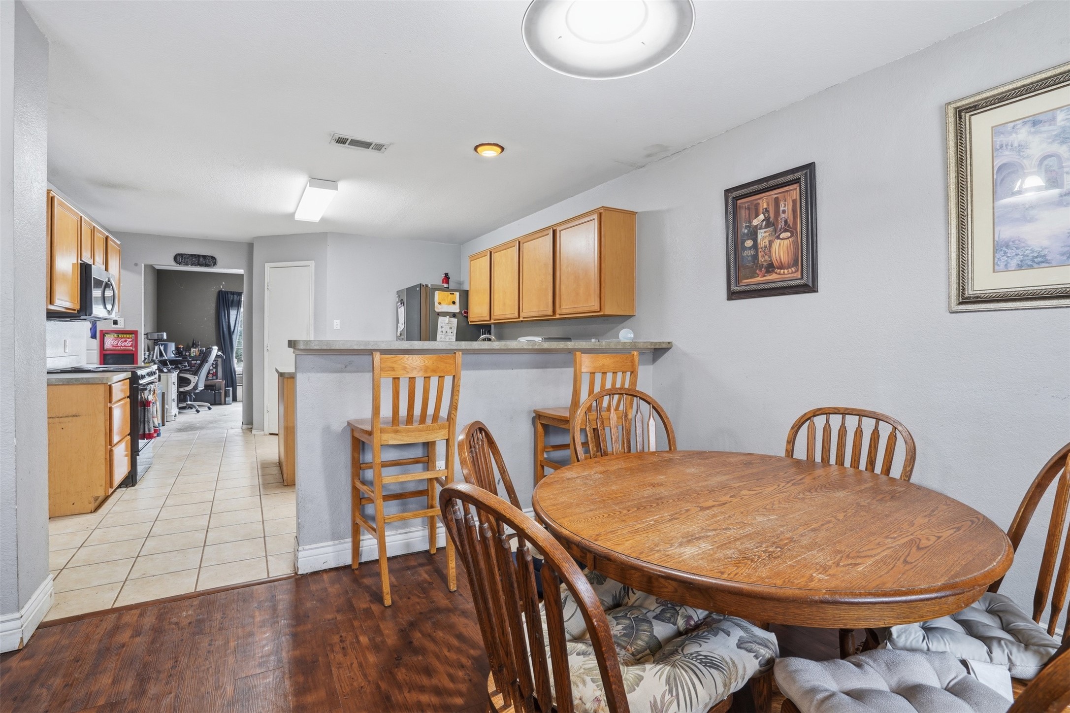 211 Jacinth Lane Granbury TX 76049