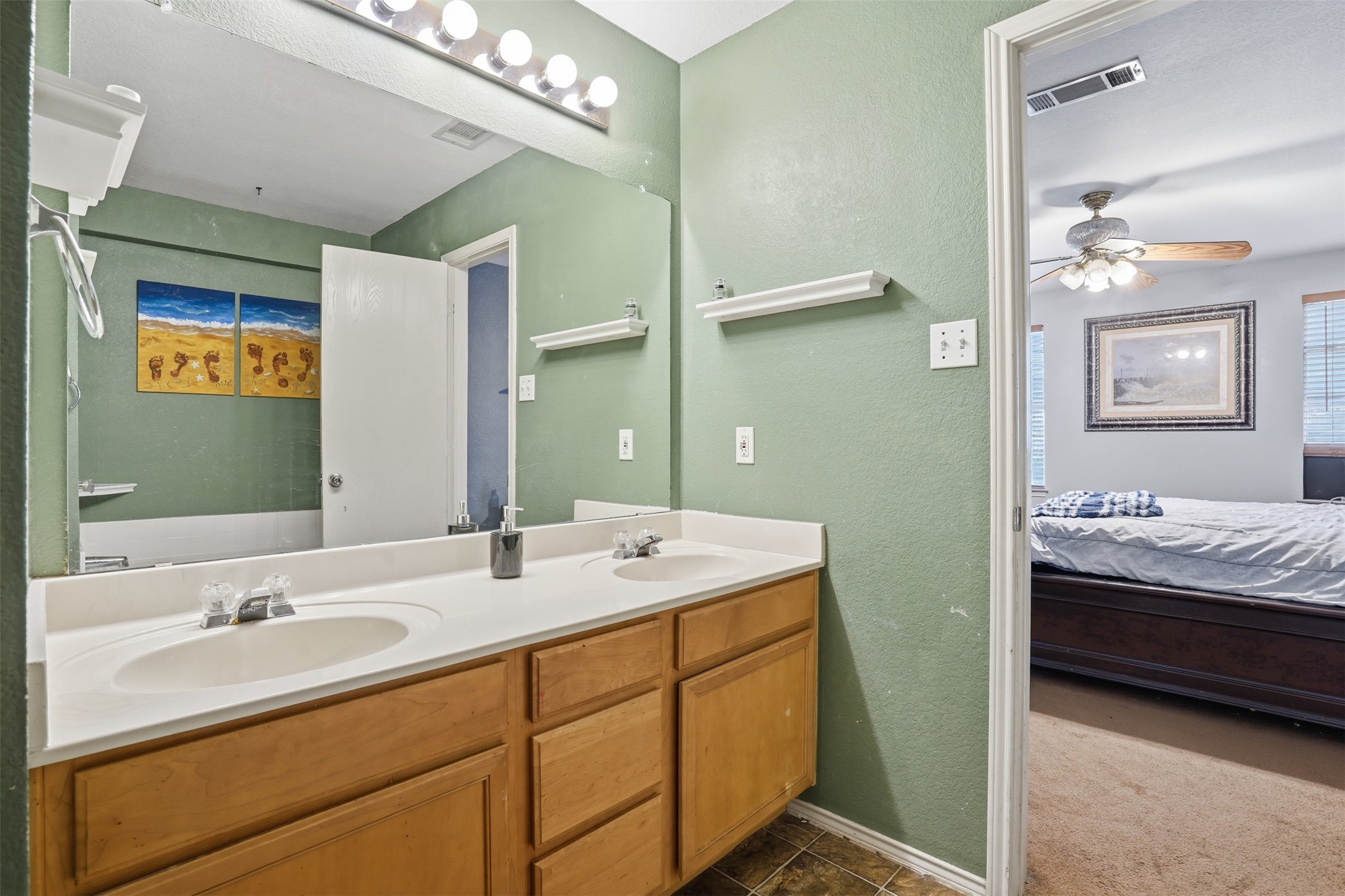 211 Jacinth Lane Granbury TX 76049