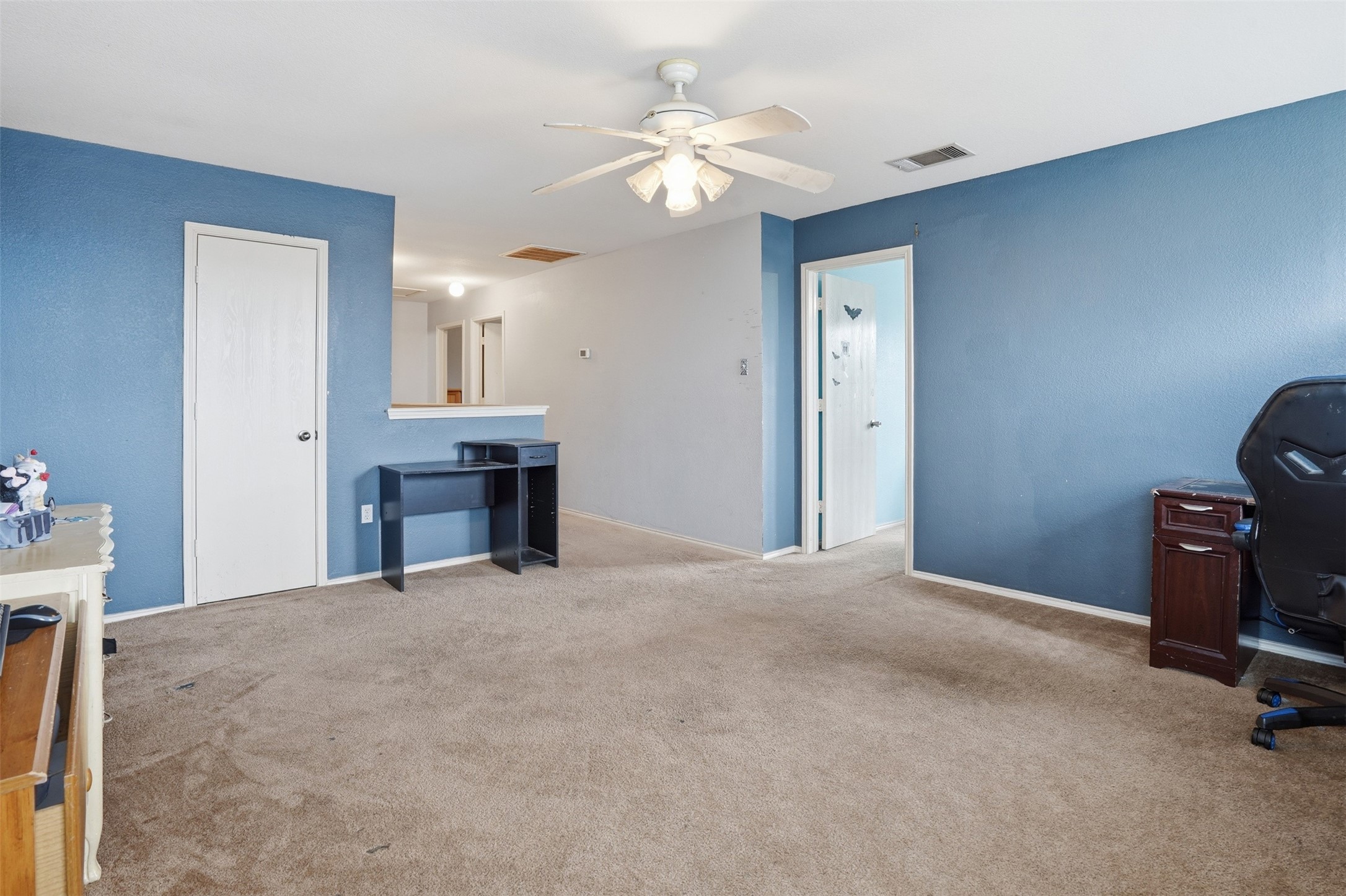 211 Jacinth Lane Granbury TX 76049