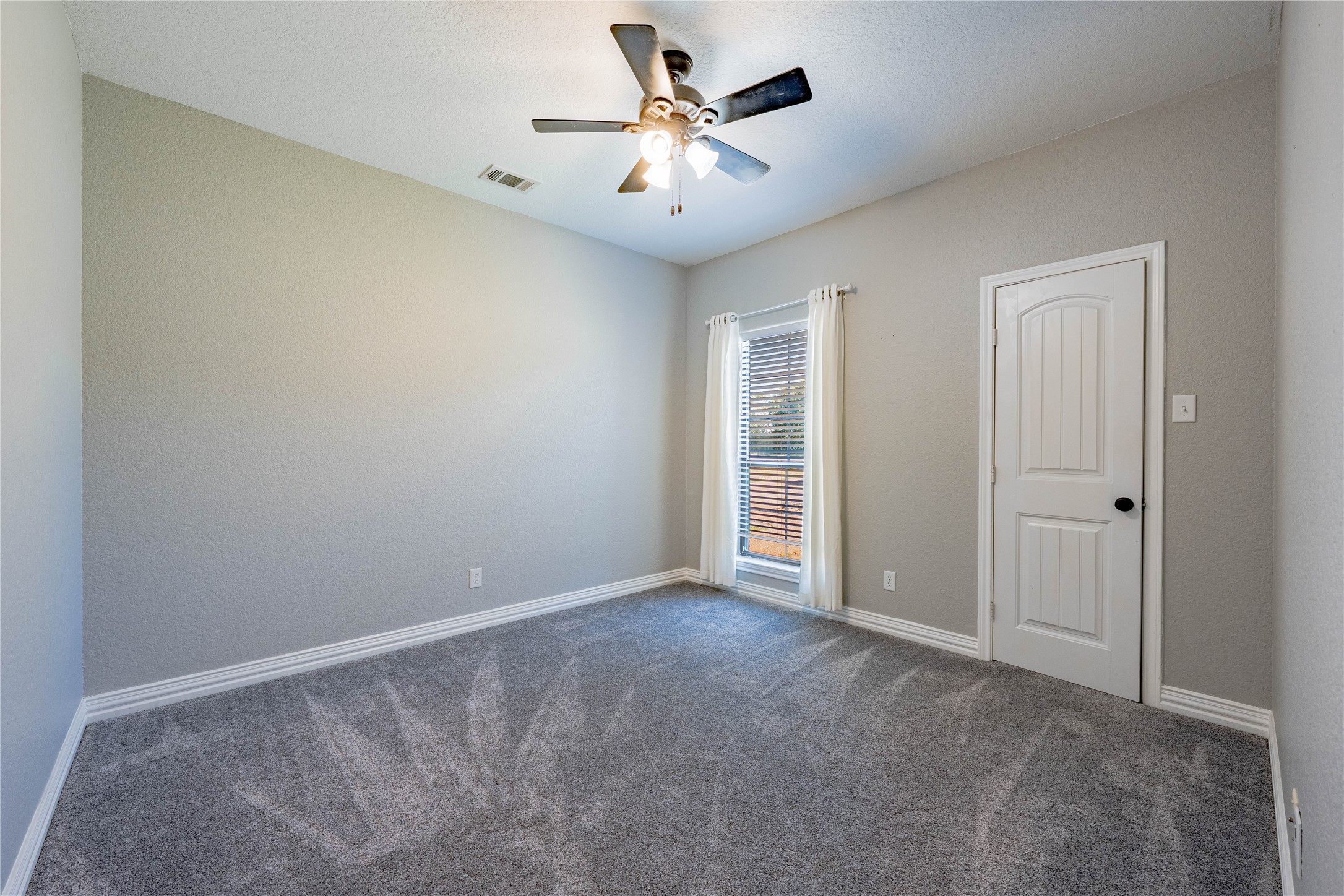 17821 Fm 3080 Mabank TX 75147