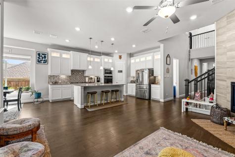 2204 Christopher Lane Euless TX 76040