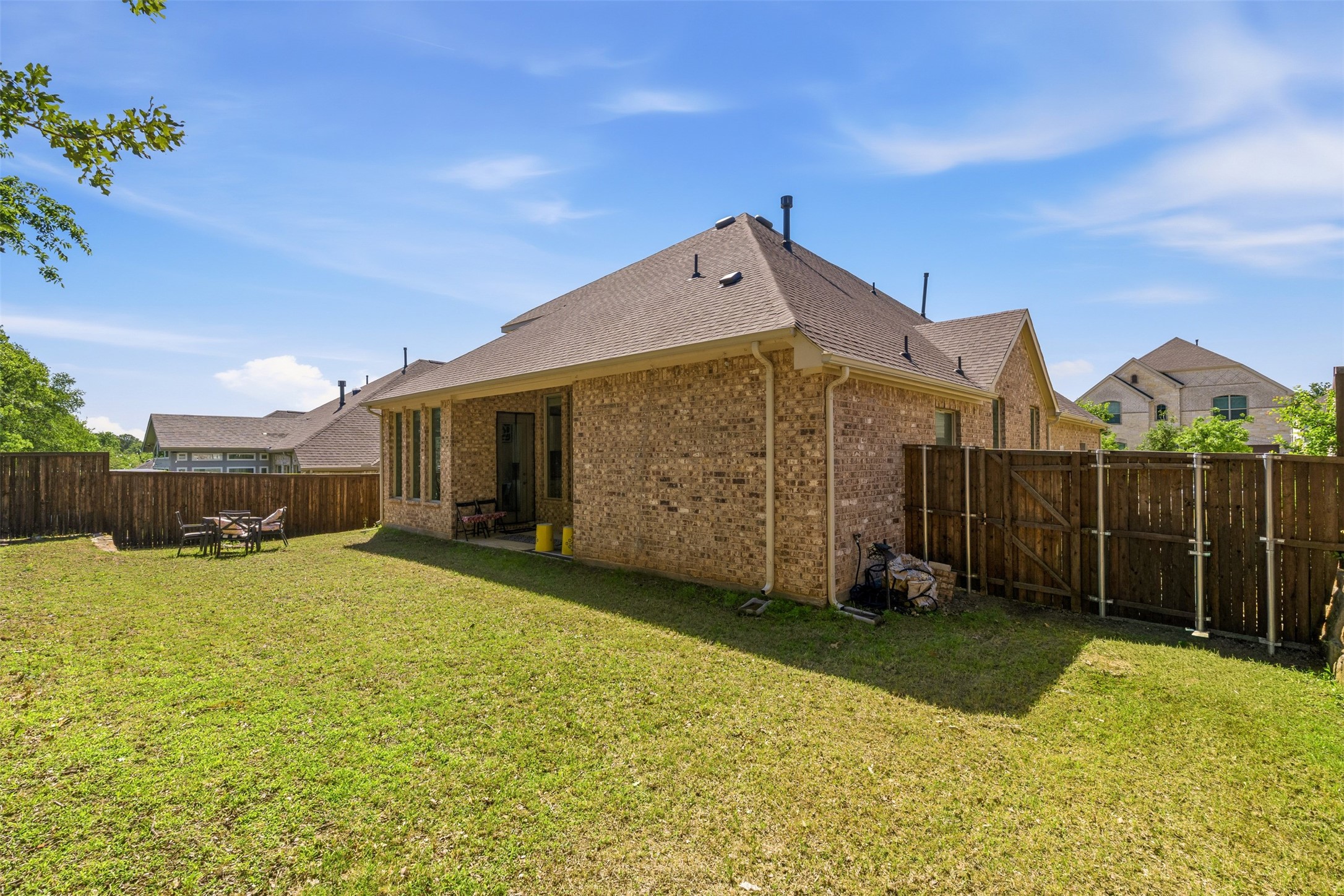 2204 Christopher Lane Euless TX 76040