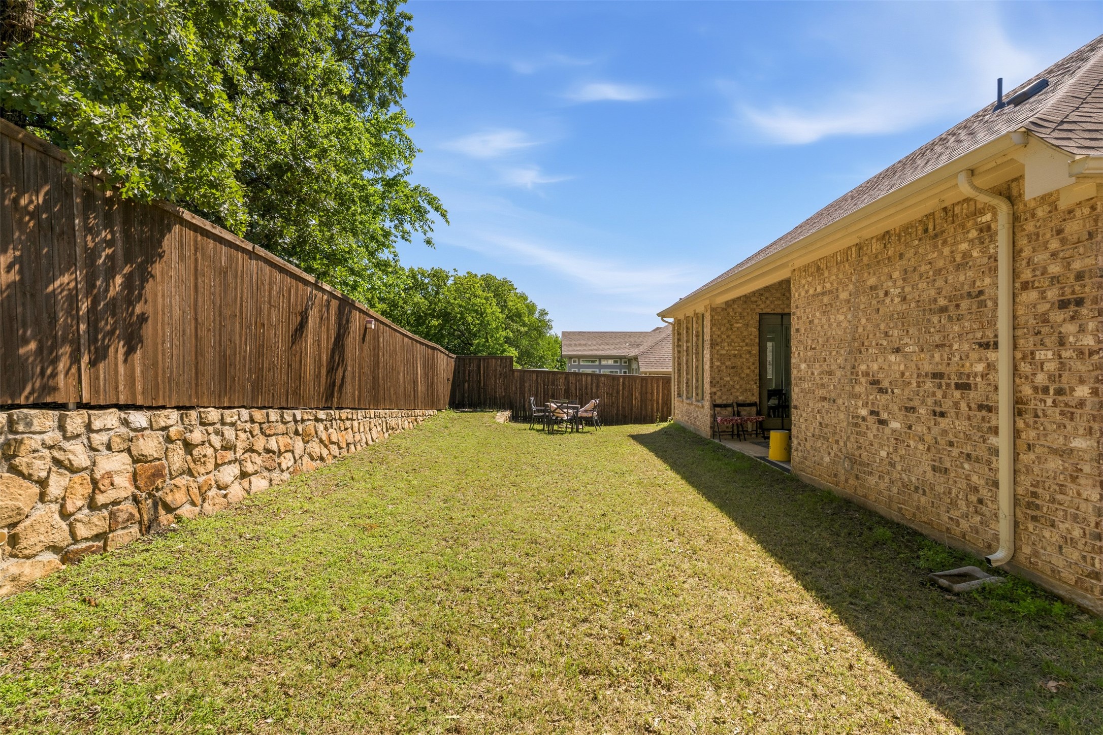 2204 Christopher Lane Euless TX 76040