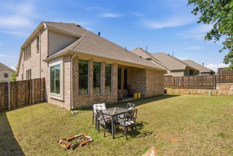2204 Christopher Lane Euless TX 76040