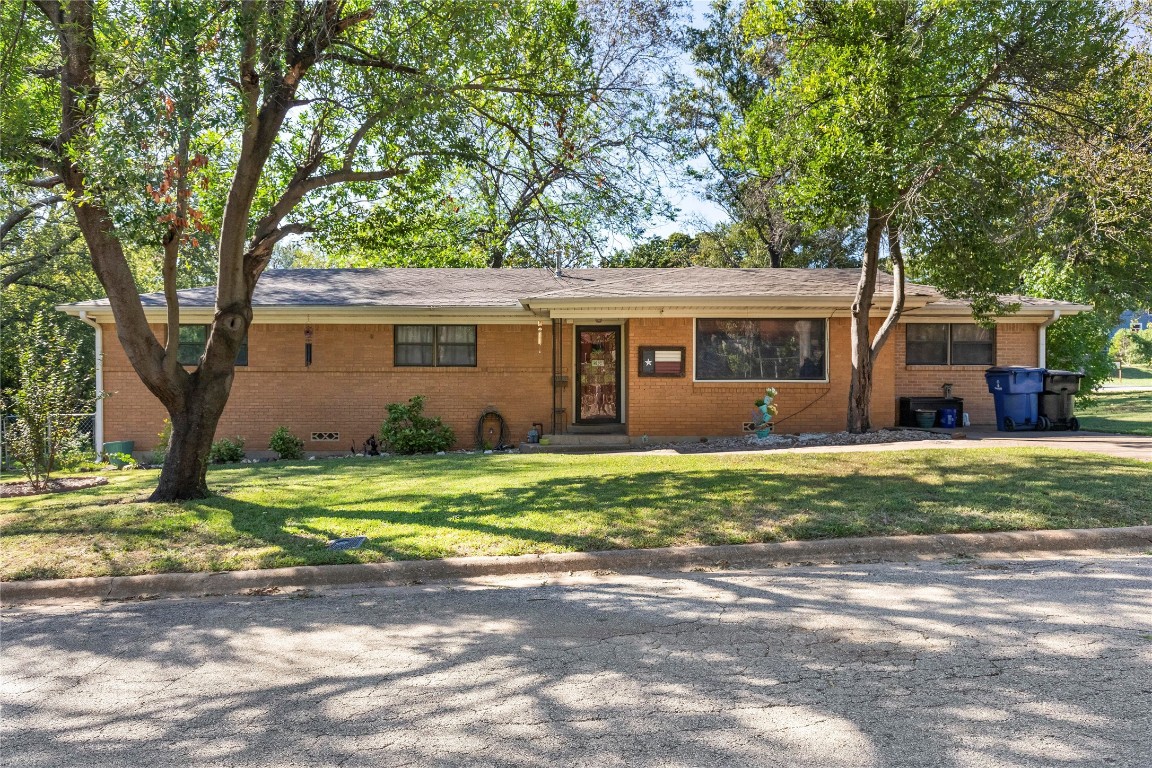 1500 W Main Street Denison TX 75020