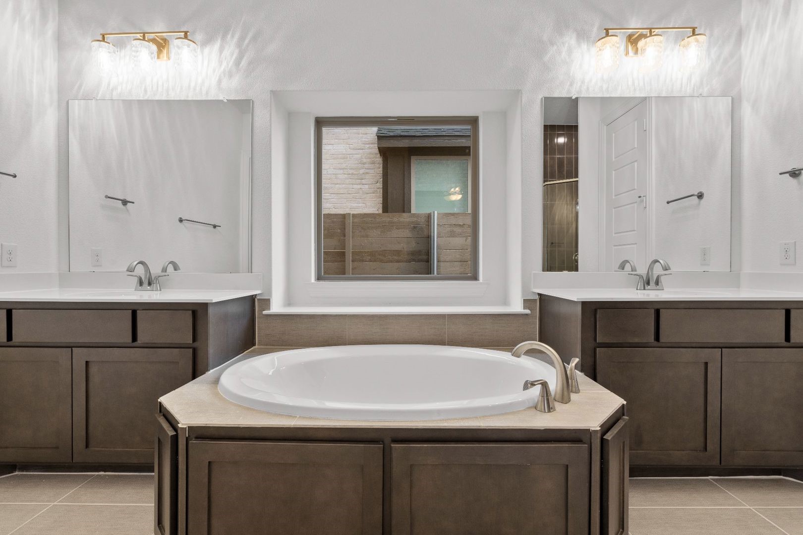 4213 Attwater Street Mckinney TX 75071