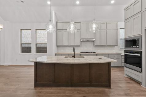 4213 Attwater Street Mckinney TX 75071