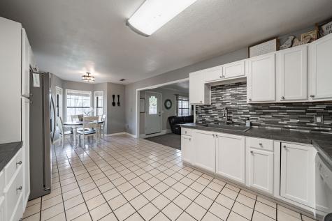 8248 Us Highway 277 S Hawley TX 79525