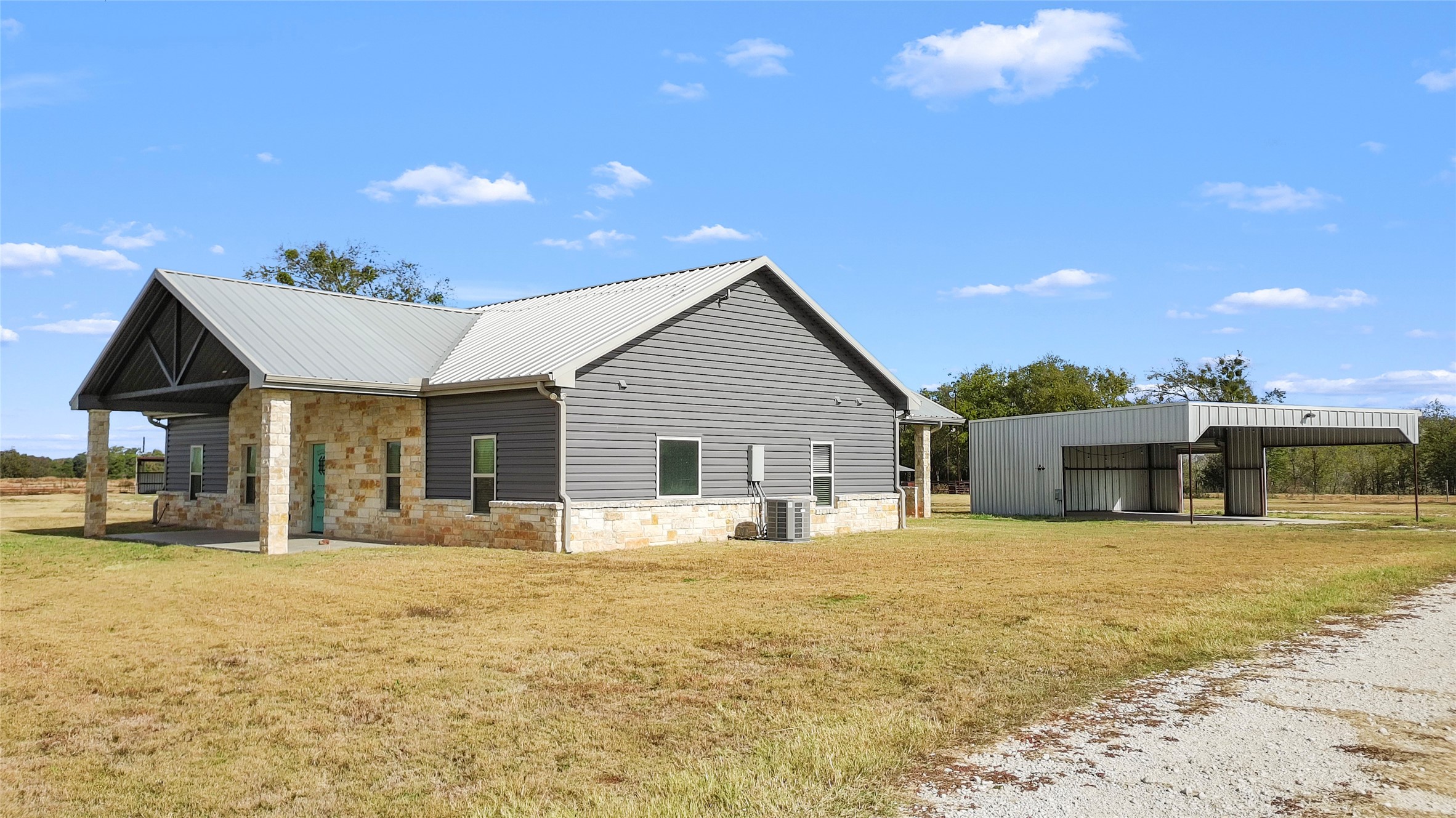 3703 Fm 39 N Mexia TX 76667